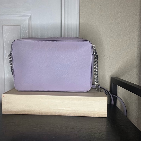 Michael Kors Lilac Jet Set Crossbody Bag - Picture 9 of 16